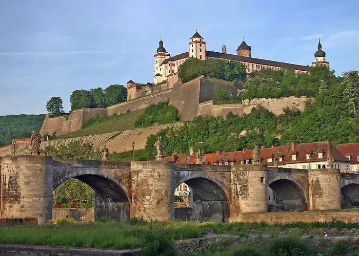 Ferienwohnung Am Wasserschloss 1-3