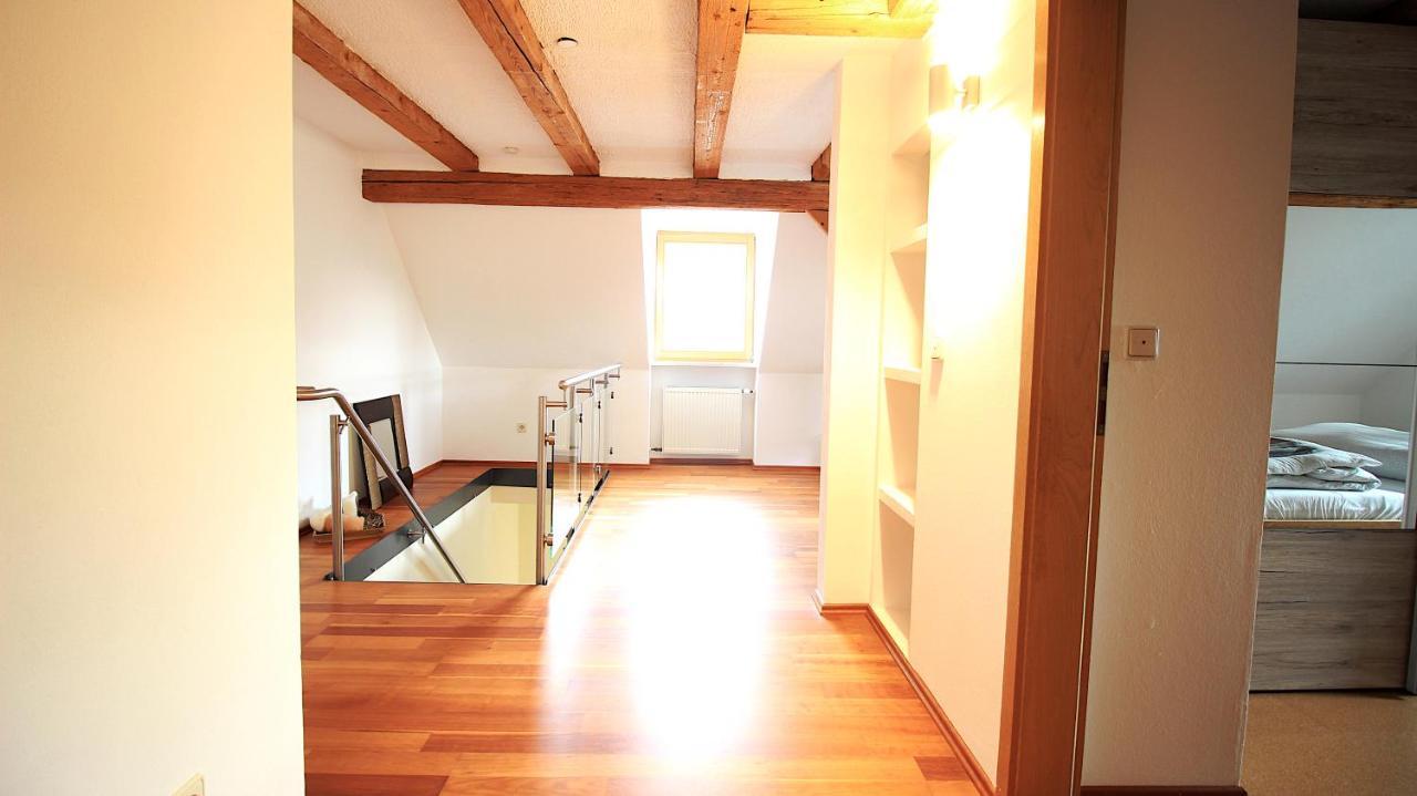 Apartment Am Wasserschloss 1-3 Ochsenfurt
